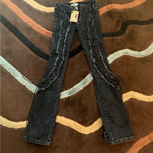 Matte  Black Lace-Up Low Risers Women Jeans - Picture 8 of 9